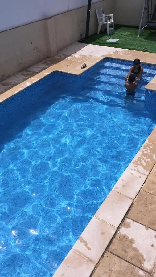 Сasa de vacaciones Villa Casa con Gran Piscina particular cerca playa Torredembarra España